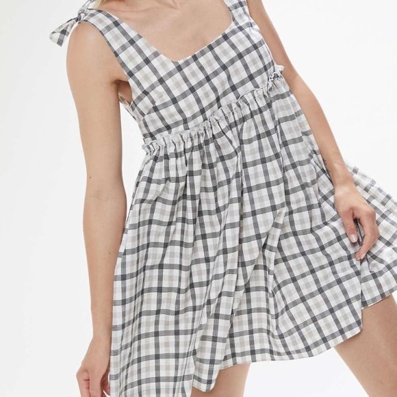 Urban Outfitters Dresses & Skirts - Women’s mini URBAN OUTFITTERS sleeveless dress Sz XS-TP